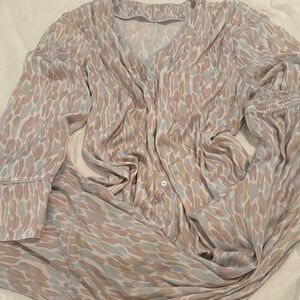 Summersalt Women's Pajama Set Cream and Tan